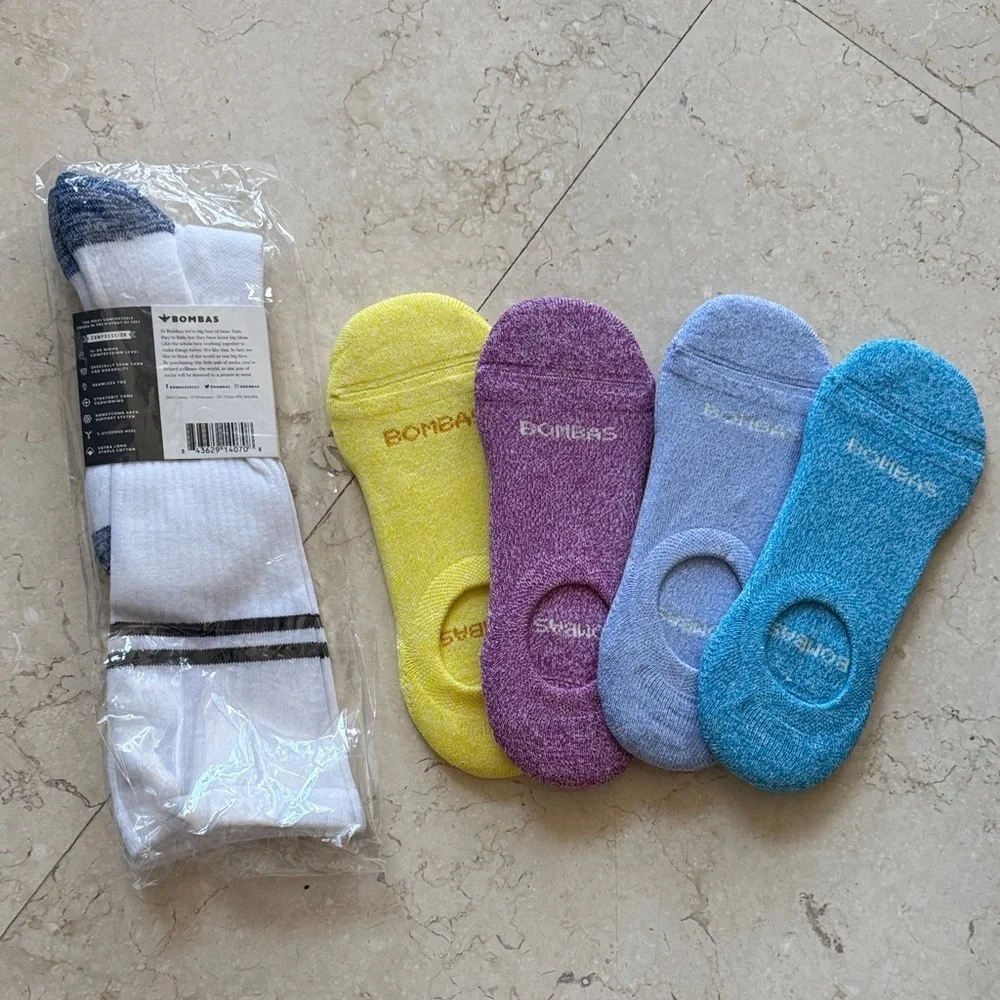Bombas NWT Unisex sock bundle. 1-4pk no show & 1pr compression size: medium - Picture 4 of 7